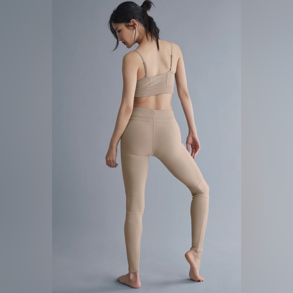 NWT Alo Alosoft High-Waisted Head Start Legging Gravel Colorway